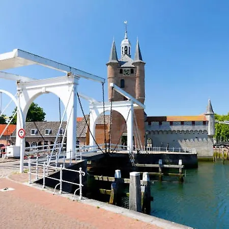 Ijsvogel Apartment, Duplex Family Home 4-Bed Located On The Largest Saltwater Lake Bruinisse Exterior foto